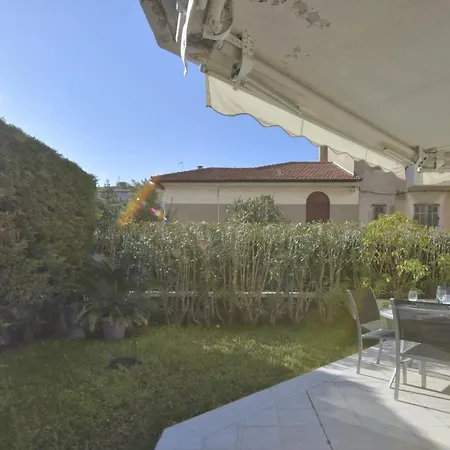 Only 5 Minutes On Foot From The Beaches! Palm Beach Ideal Family * Cannes