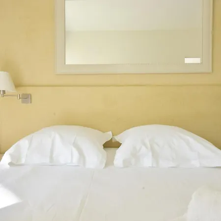 Apartamento Only 5 Minutes On Foot From The Beaches! Palm Beach Ideal Family *